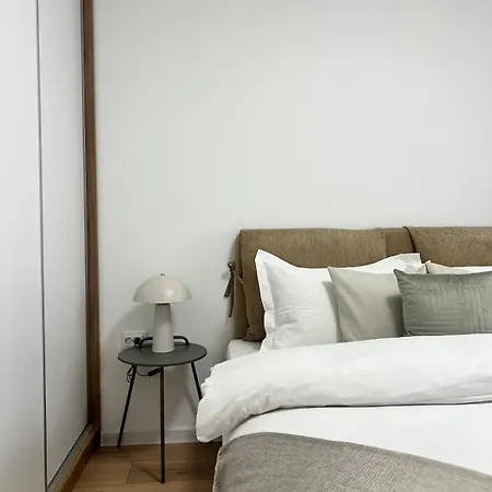 Comfort Modern Апартамент
